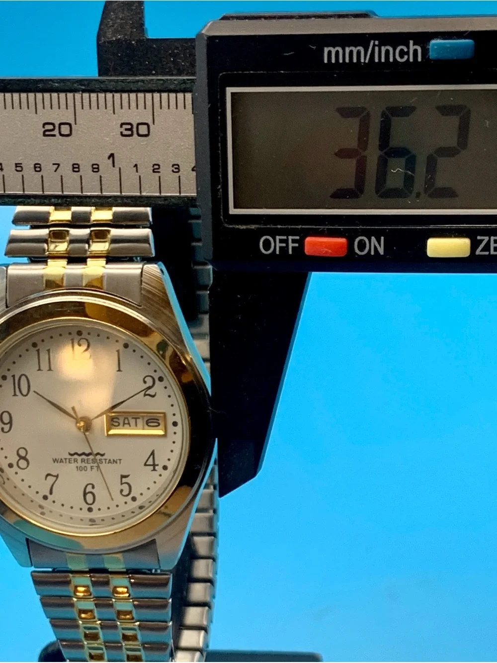 Men’s Dress Quartz Wristwatch Day/Date Two Tone Japan Movt Working New Battery